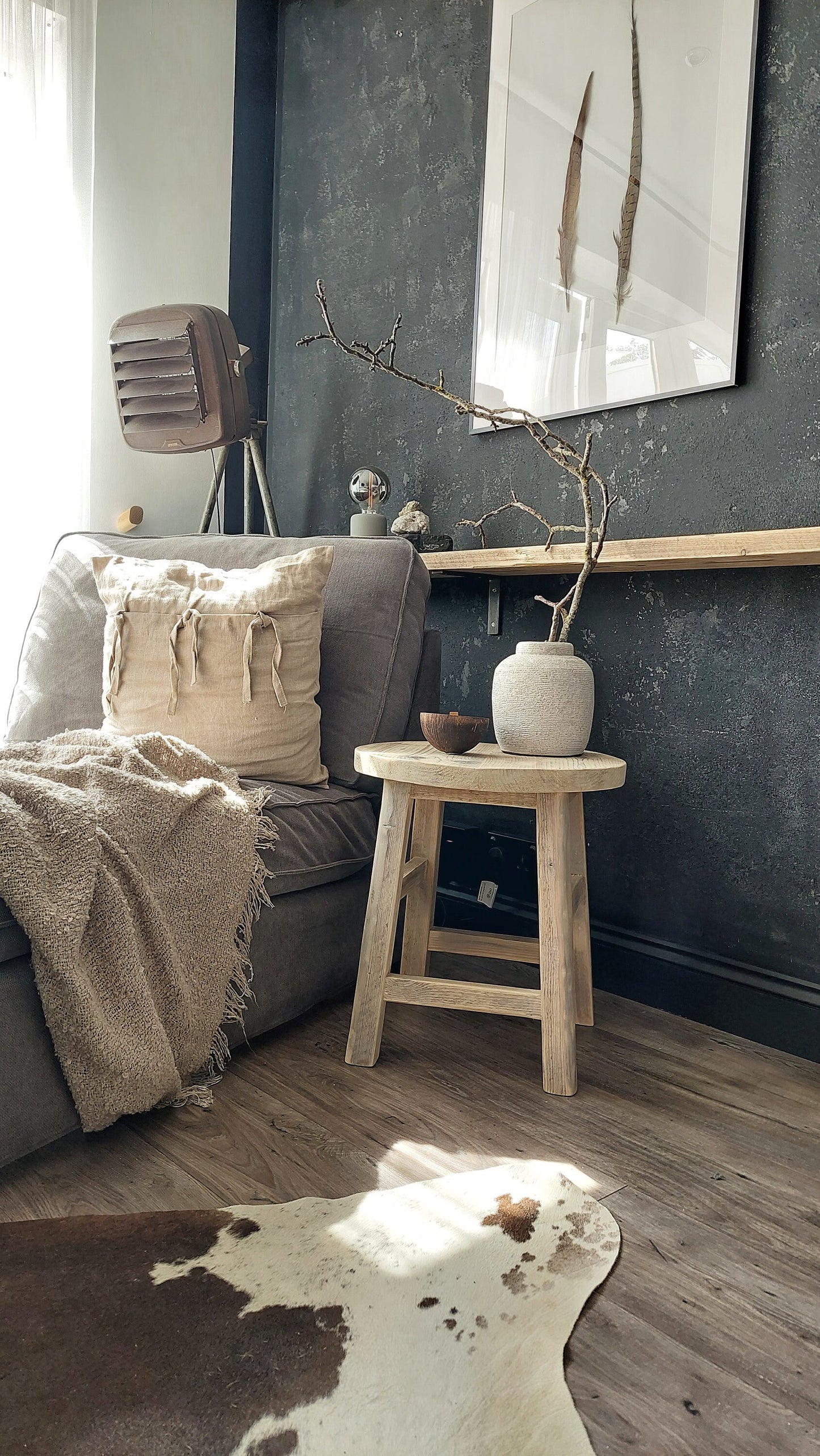 Rustic Wooden Round Bedside Table / Rustic Wooden Stool