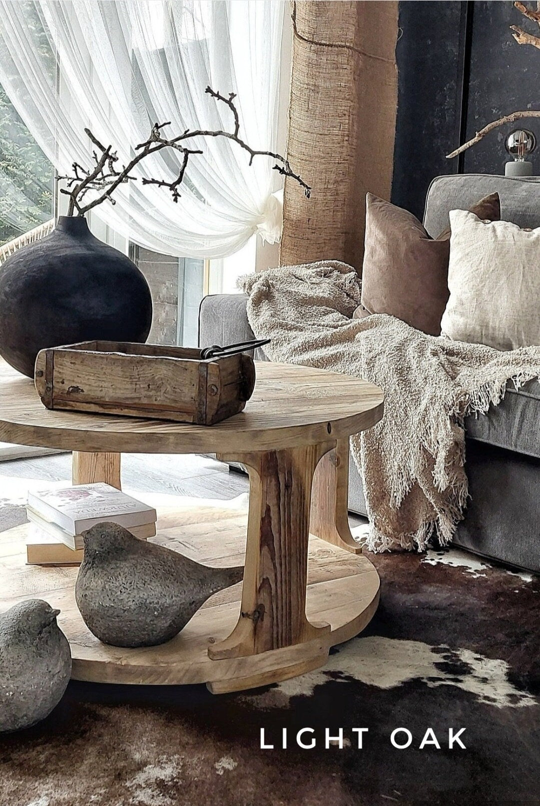 Rustic Wooden Round Coffee Table / Low Coffee Table with Shelf / Wooden Side Table / Round Bedside Table