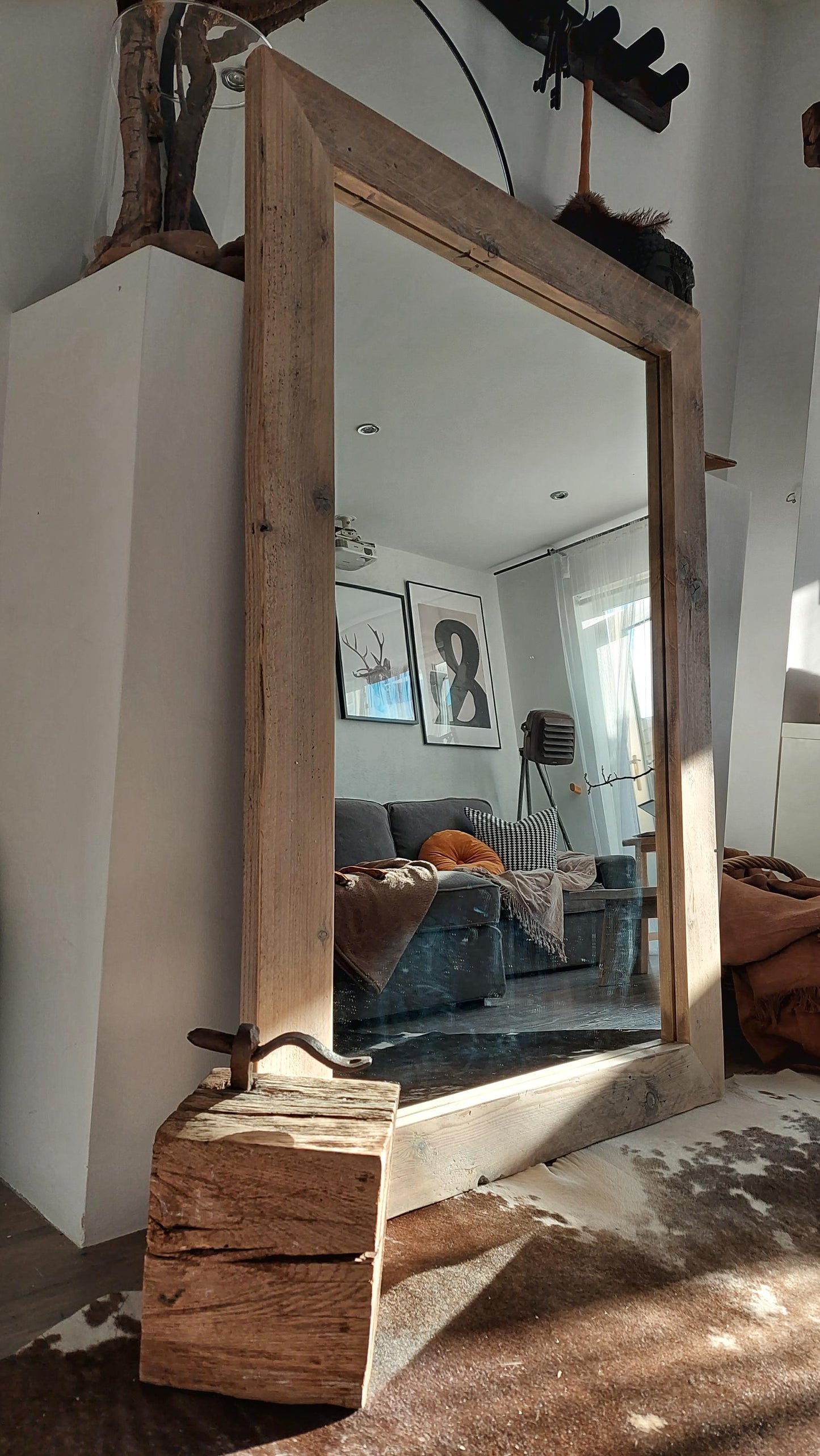 Rustic Reclaimed Wood Mirror – Handcrafted Wooden Frame