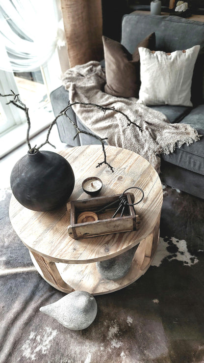Rustic Wooden Round Coffee Table / Low Coffee Table with Shelf / Wooden Side Table / Round Bedside Table