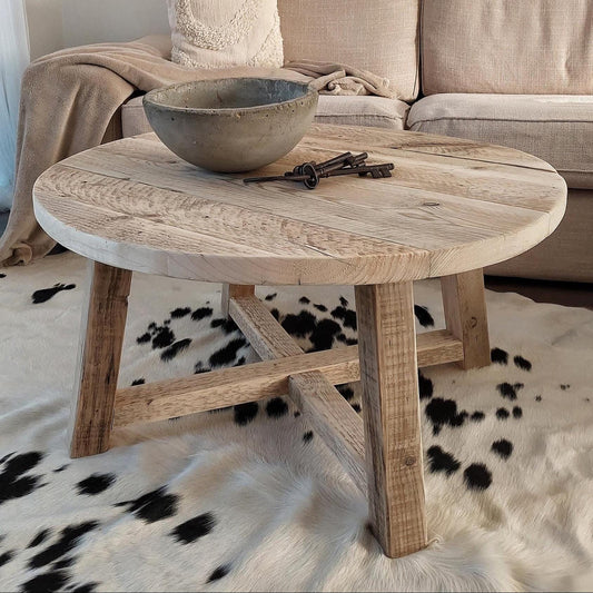 Round Rustic Wooden Coffee Table / Reclaimed Wood Center Table/Farmhouse Living Room Decor /Handmade Solid Wood Table